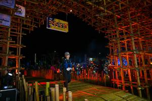 BIB: 5410
                            <button type="button" onclick="openModal(19204409)" class="btn btn-primary btn-sm float-right btn-popup" data-toggle="modal" data-target=".modal-high-quality">
                        <i class="fas fa-shopping-cart"></i> Add to Cart
                    </button>
                                            <button type="button" onclick="isThisMe(19204409, true)" class="btn btn-success btn-sm float-right btn-popup btn-isme hidden" data-toggle="tooltip" data-placement="bottom" title="นี่คือรูปของคุณใช่ไหม คลิกที่นี่เพื่อเอาเข้าอัลบั้ม">
                        <i class="fas fa-plus"></i> Add to album
                    </button>
                    <button type="button" onclick="isThisMe(19204409, false)" class="btn btn-warning btn-sm float-right btn-popup btn-isnotme hidden">
                        <i class="fas fa-ban"></i> Remove from album
                    </button>